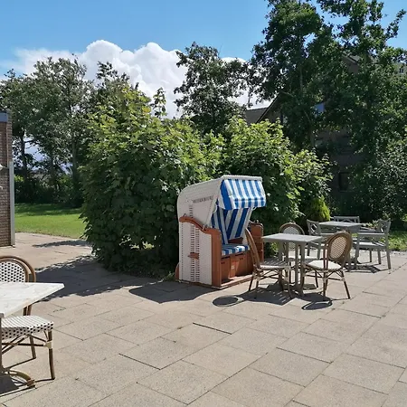 Hotel Moeven-kieker 3*