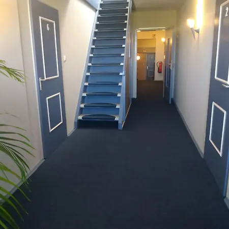 Hotel Moeven-kieker 3*