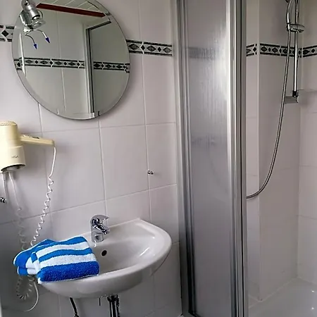 Hotel Moeven-kieker 3*